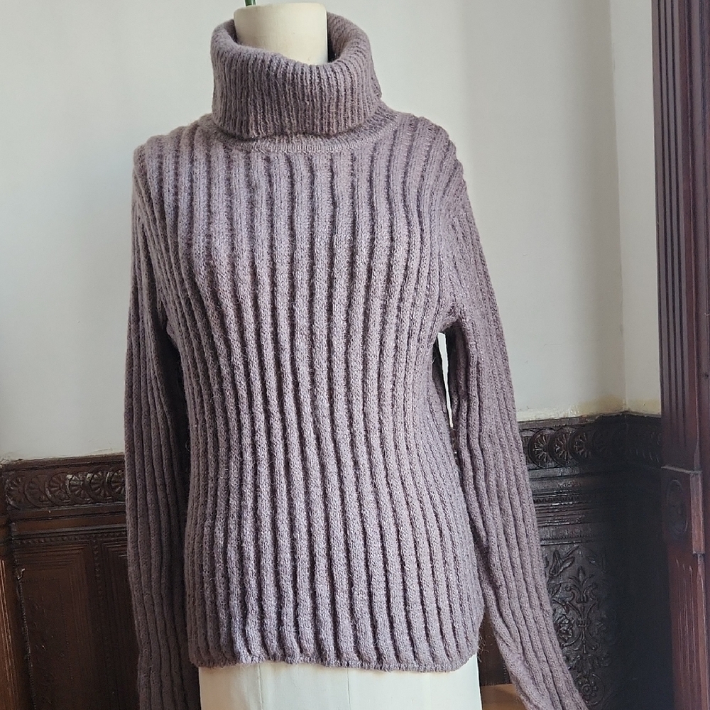 BEBE Chunky Ribbed Turleneck wool/mohair Sz M
